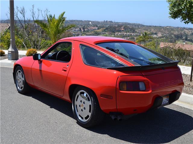 1985 Porsche 928 -- - photo 8