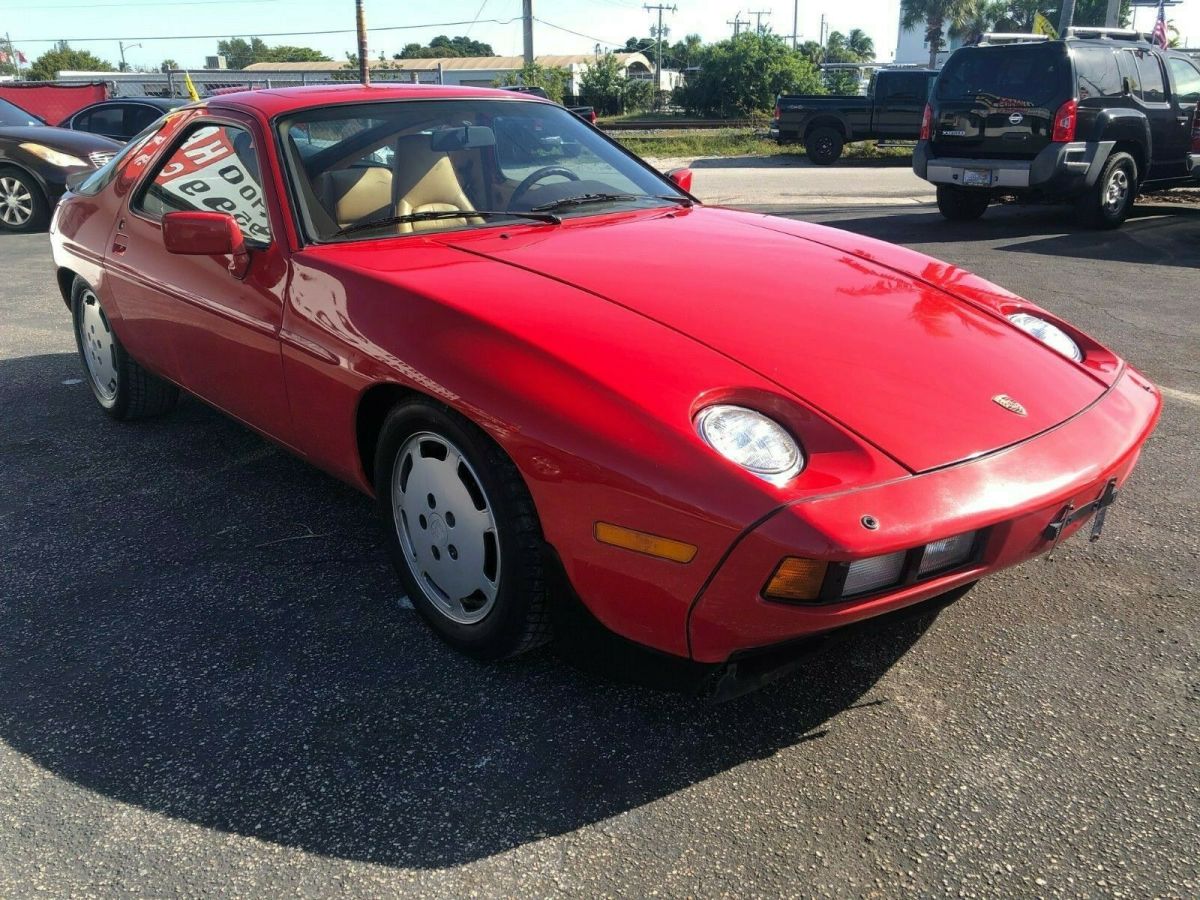 1985 Porsche 928 - photo 7