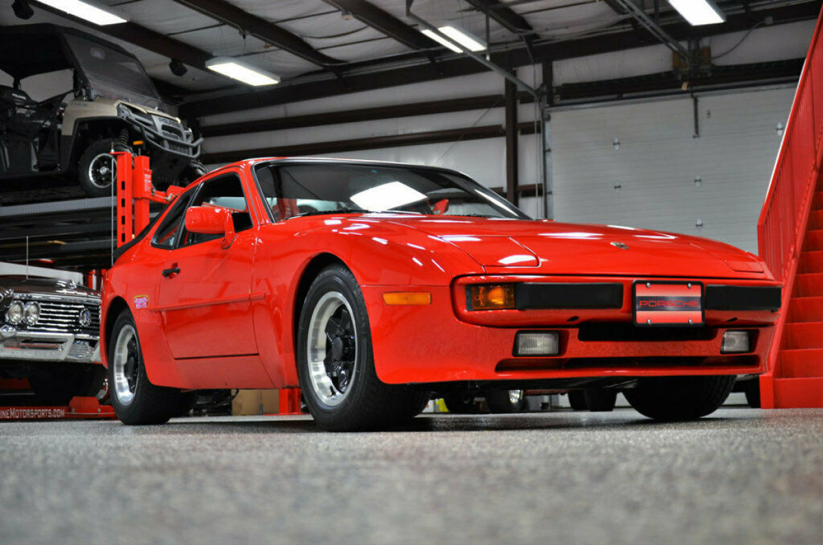 1985 PORSCHE 944 19,000 MILES PCA ALL RECORDS LIKE 911 928 914 912 356 916 1985 Porsche 944 944 Sport Coupe