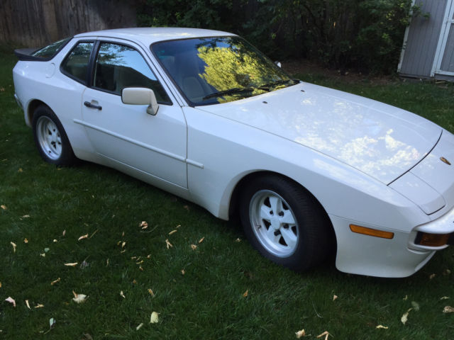 1985 Porsche 944