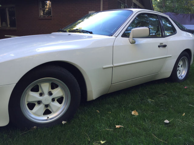 1985 Porsche 944 - photo 3