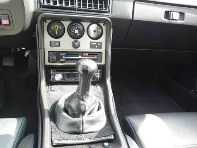 1985 Porsche 944 - photo 5