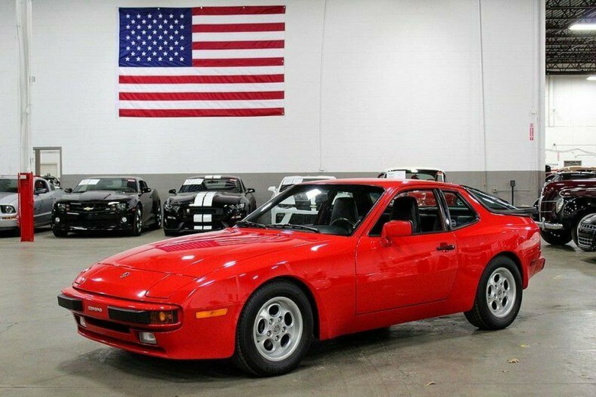 1985 Porsche 944 66072 Miles Red 2.5l 4cyl 5-Speed Manual 1985 Porsche 944