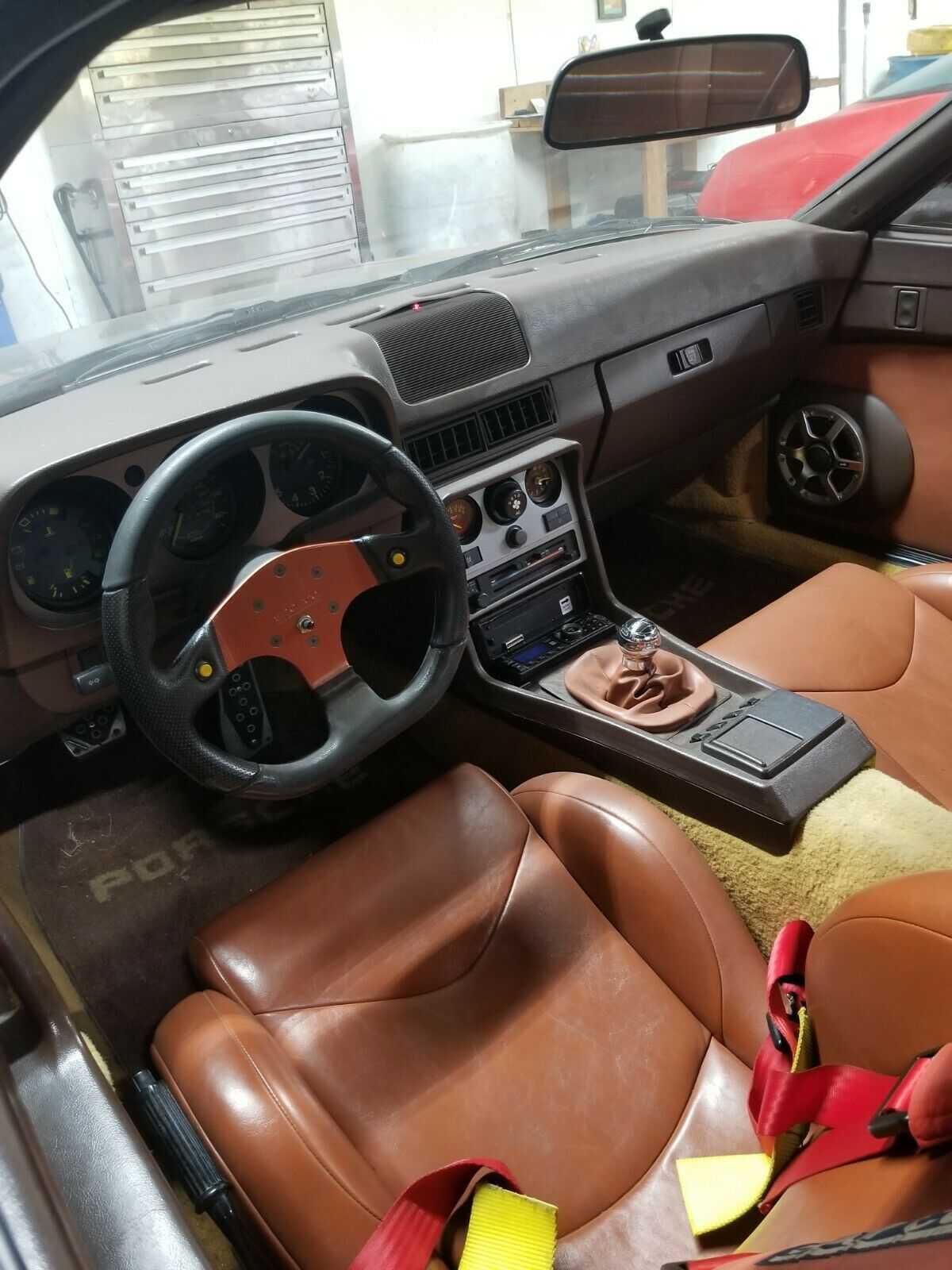 1985 Porsche 944 - photo 4