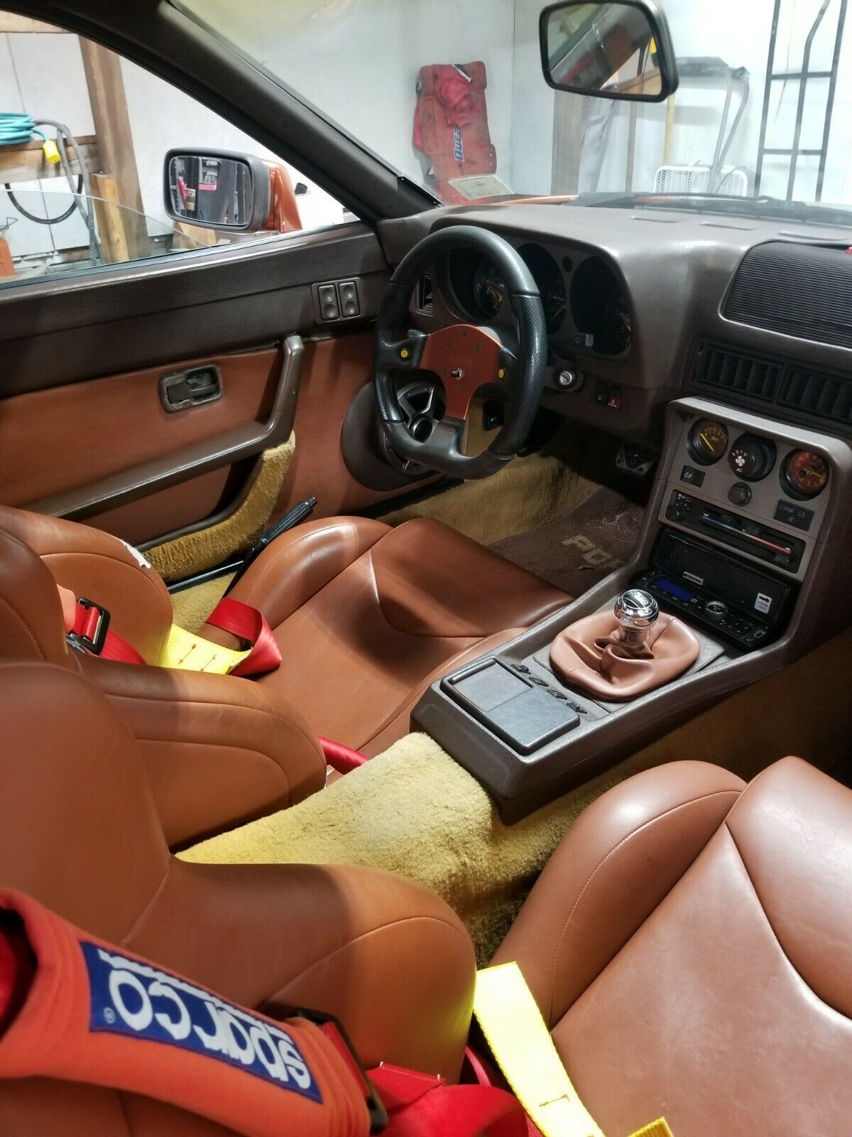 1985 Porsche 944 - photo 7