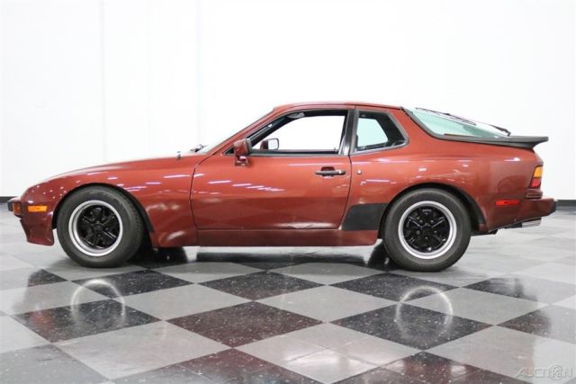 1985 Porsche 944 - photo 7