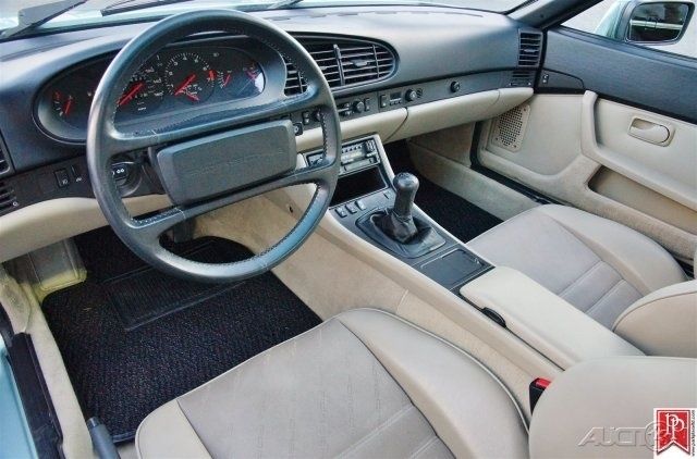 1985 Porsche 944 - photo 8