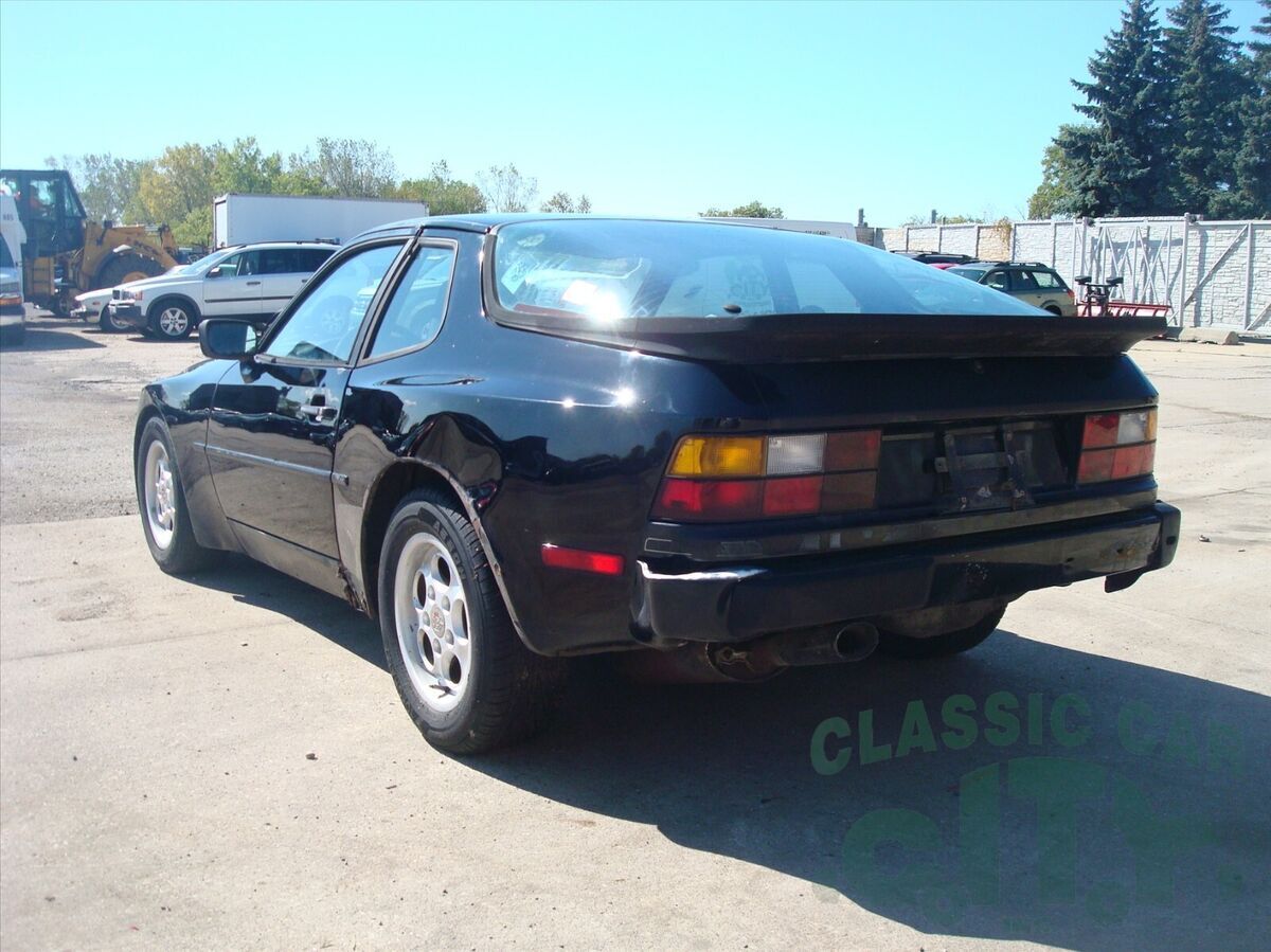 1985 Porsche 944 WE SHIP ! - photo 12