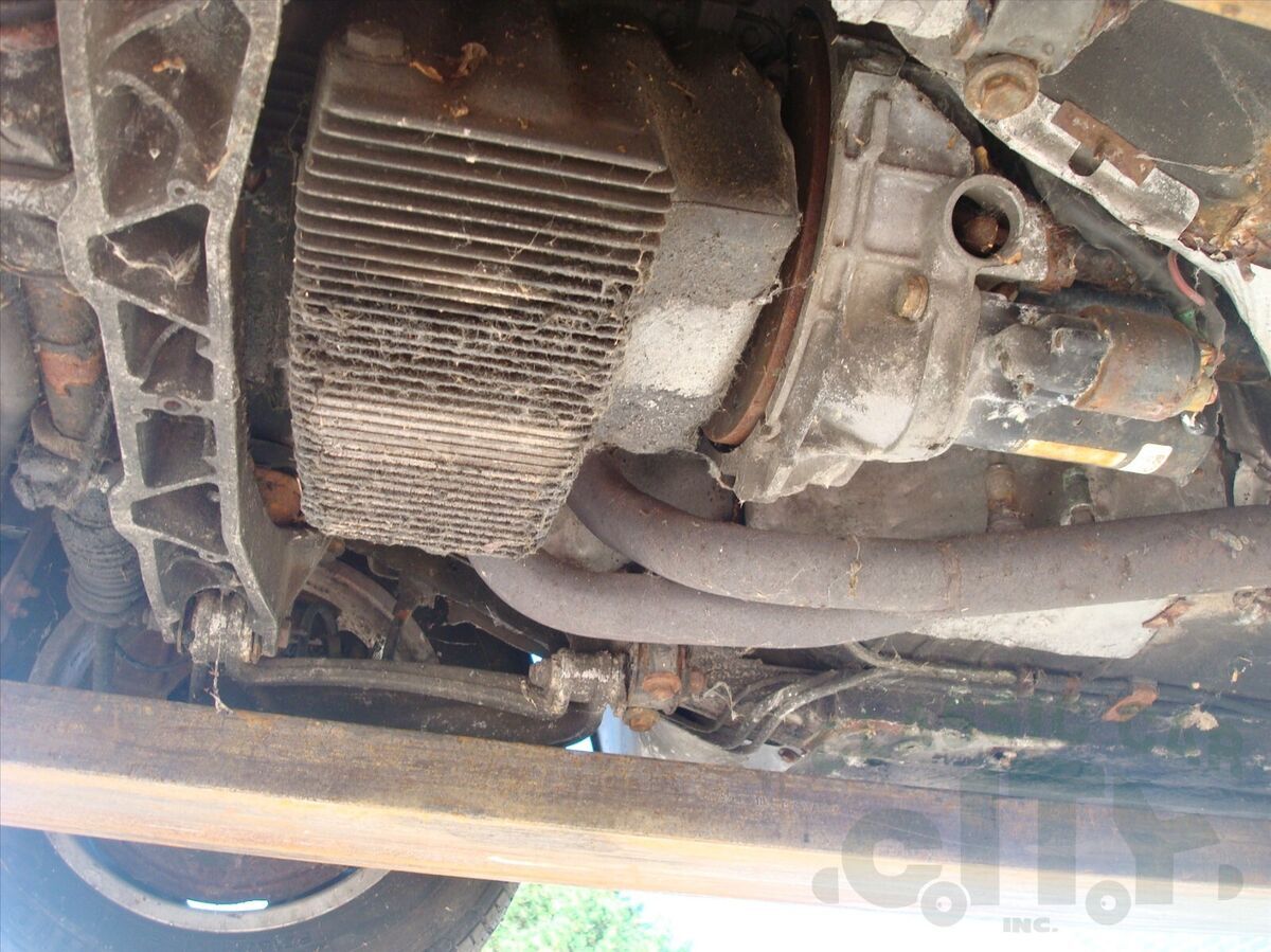 1985 Porsche 944 WE SHIP ! - photo 5