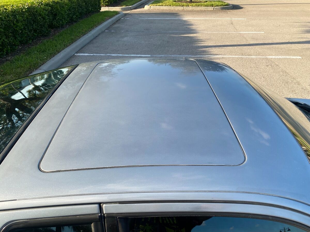1985 Porsche 944 - photo 10