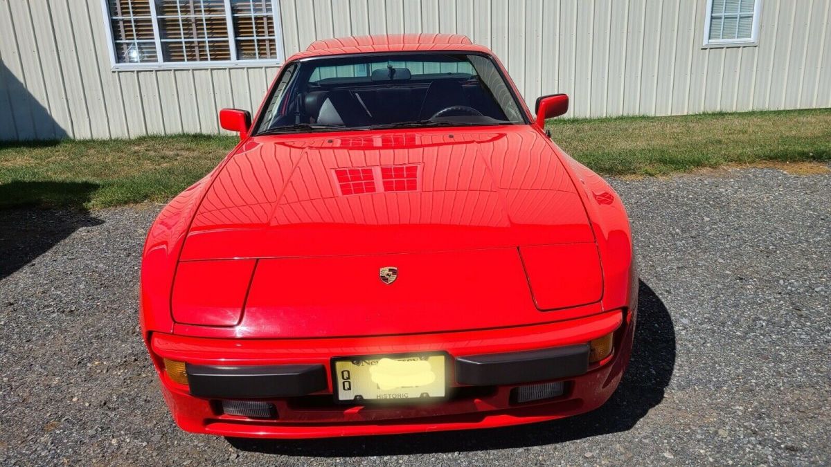 1985 Porsche 944 - photo 3