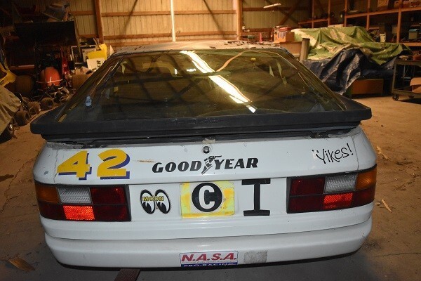 1985 Porsche 944 - photo 9