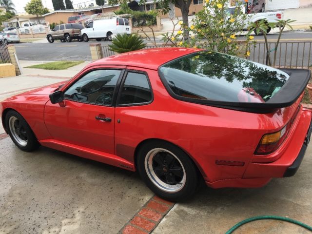 1985 Porsche 944 - photo 5