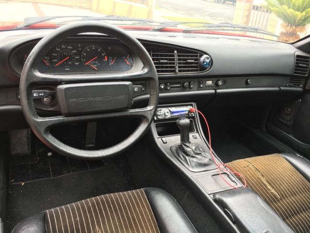 1985 Porsche 944 - photo 9