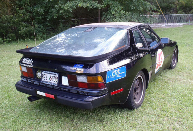 1985 Porsche 944 - photo 2