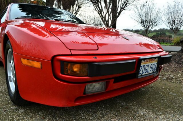 1985 Porsche 944 ONE OWNER CA CAR - DOCUMENTED SINCE DAY ONE! - photo 10