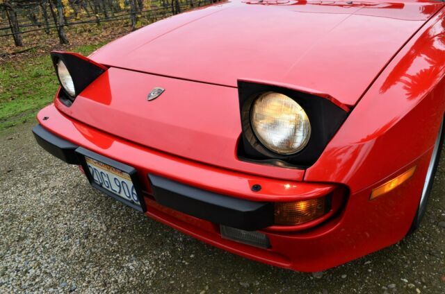 1985 Porsche 944 ONE OWNER CA CAR - DOCUMENTED SINCE DAY ONE! - photo 12