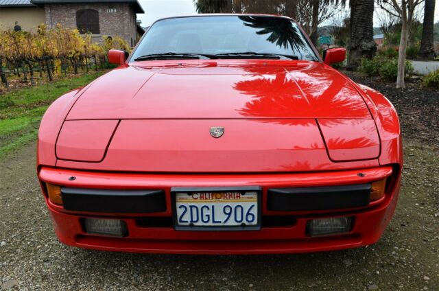 1985 Porsche 944 ONE OWNER CA CAR - DOCUMENTED SINCE DAY ONE! - photo 5