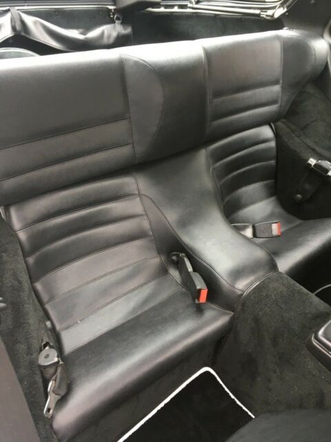 1985 Porsche 944 - photo 9