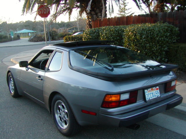 1985 Porsche 944 - photo 4