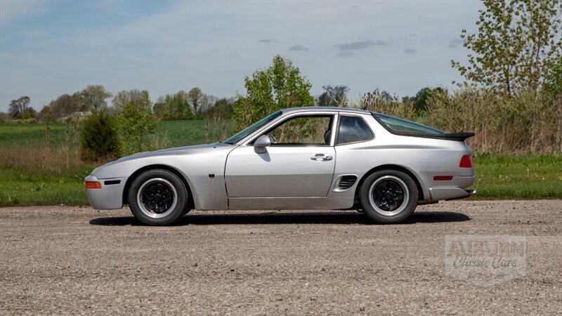 1985 Porsche 944 - photo 2