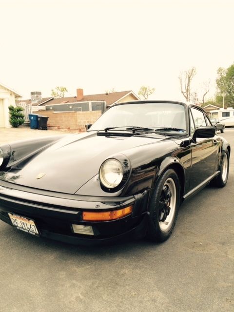 1985 PORSCHE CARRERA 911 BLACK ON BLACK COUPE SUN ROOF LOW MILES CLEAN TITLE 1985 Porsche 911 CARRERA
