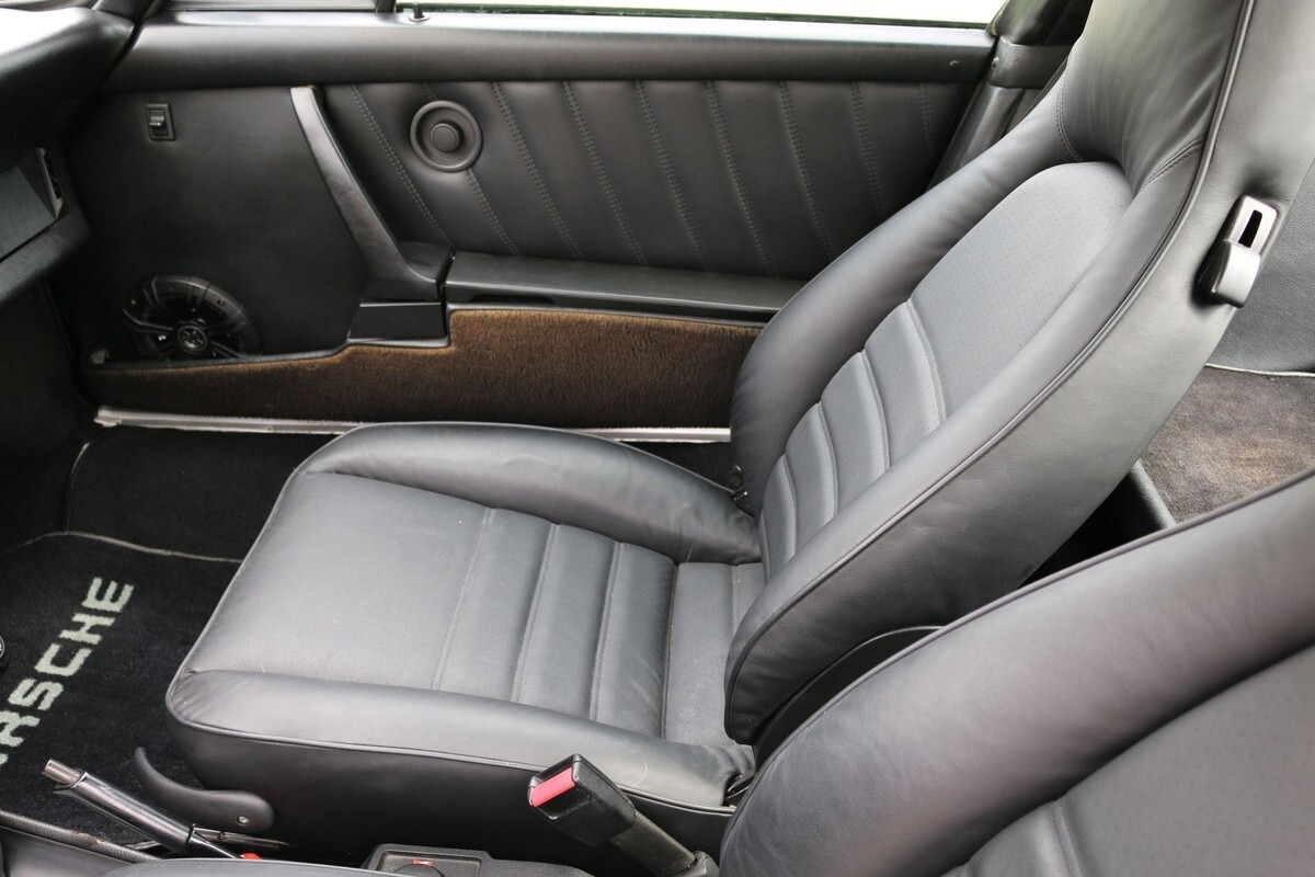 1985 Porsche 911 Leather - photo 11