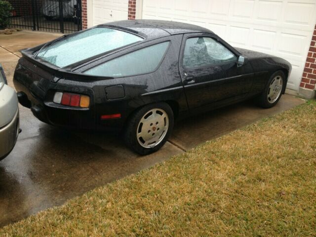 1985 Porsche S Black Turbocharged 5 Speed Manual 1985 Porsche 928