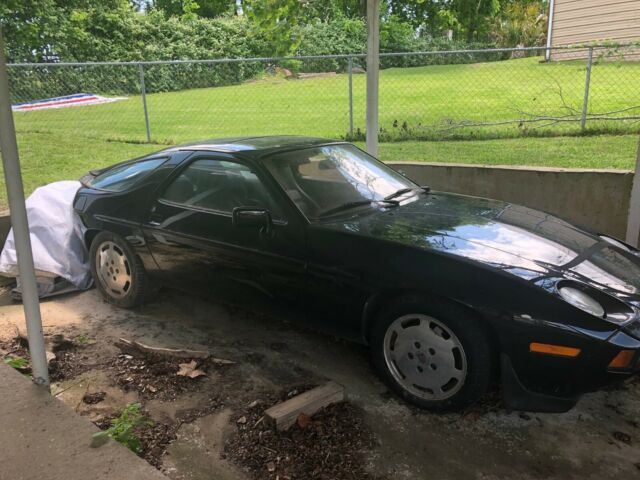 1985 Porsche 928 - photo 2