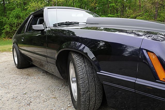 1985 Ford Mustang GT - photo 6