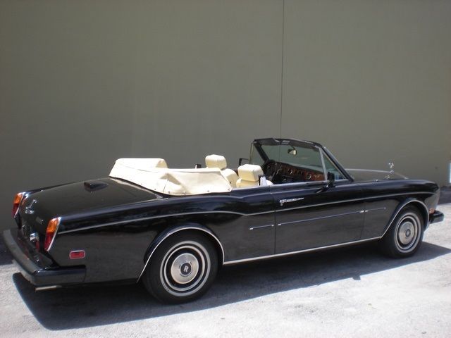 1985 Rolls-Royce Corniche - photo 4