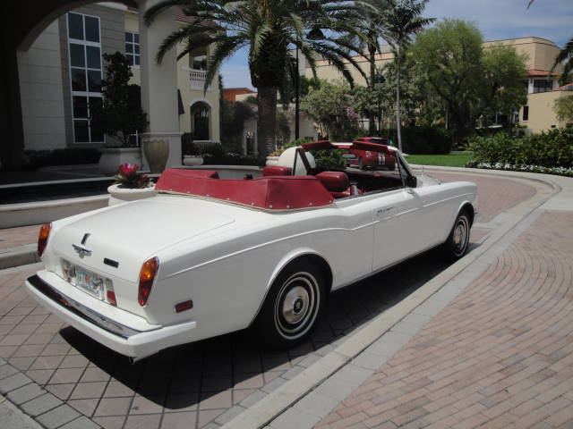 1985 Rolls-Royce Corniche 2 DOOR - photo 3