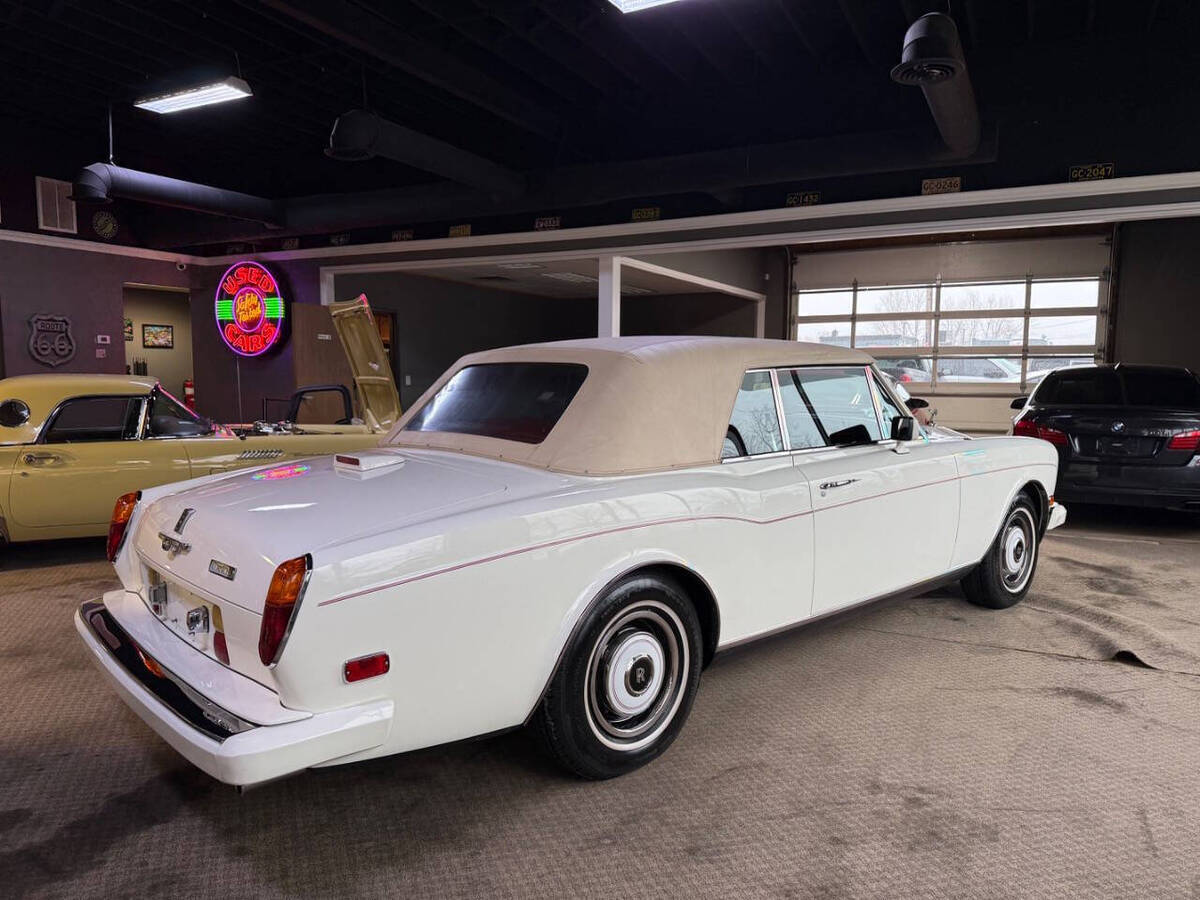 1985 Rolls-Royce Corniche convertible - photo 6