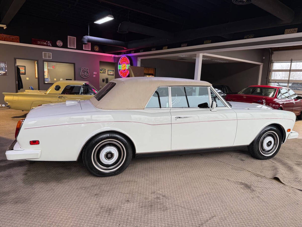 1985 Rolls-Royce Corniche convertible - photo 7