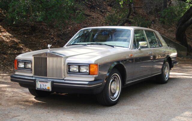 1985 Rolls-Royce Silver Spirit, 1 family, all docs & only 37,000 miles from new! 1985 Rolls-Royce Silver Spirit/Spur/Dawn