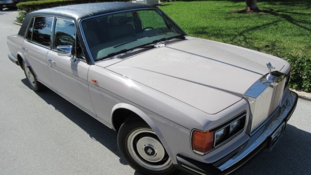 1985 Rolls-Royce Silver Spirit/Spur/Dawn 4Dr - photo 4
