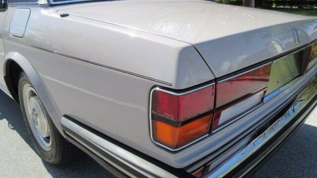 1985 Rolls-Royce Silver Spirit/Spur/Dawn 4Dr - photo 11