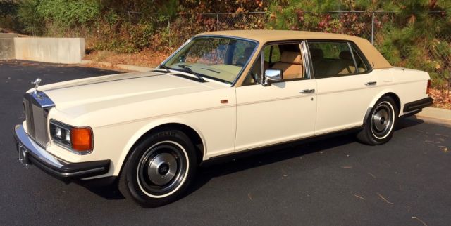 1985 Rolls-Royce Silver Spur All service records **NO RESERVE** 1985 Rolls-Royce Silver Spirit/Spur/Dawn