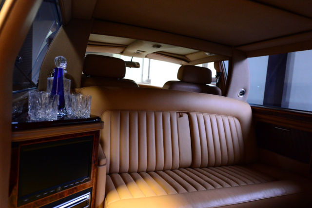 1985 Rolls-Royce Silver Spirit/Spur/Dawn AUTUMN LEATHER, BURR WALNUT WOOD - photo 6