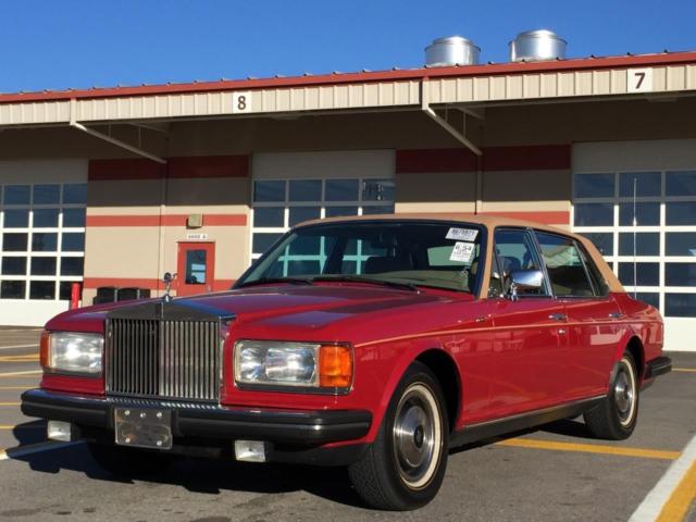 1985 ROLLS-ROYCE SILVER SPUR ONLY 49K SUPER CLEAN BEAUTIFUL COLORS MAKE AN OFFER 1985 Rolls-Royce Silver Spirit/Spur/Dawn SILVER SPUR