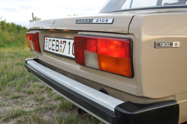 1985 Other Makes Lada 2105 4-Door Sedan - photo 11