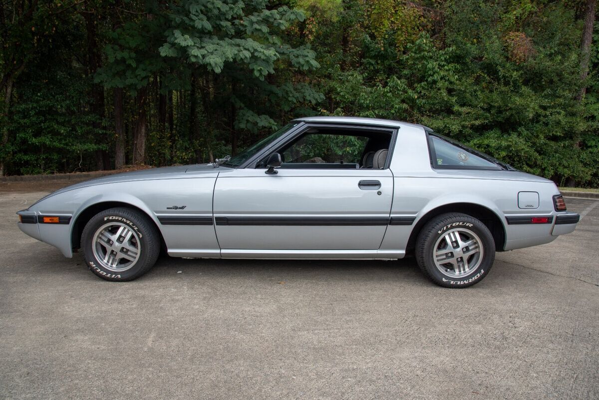 1985 Mazda RX-7 - photo 3