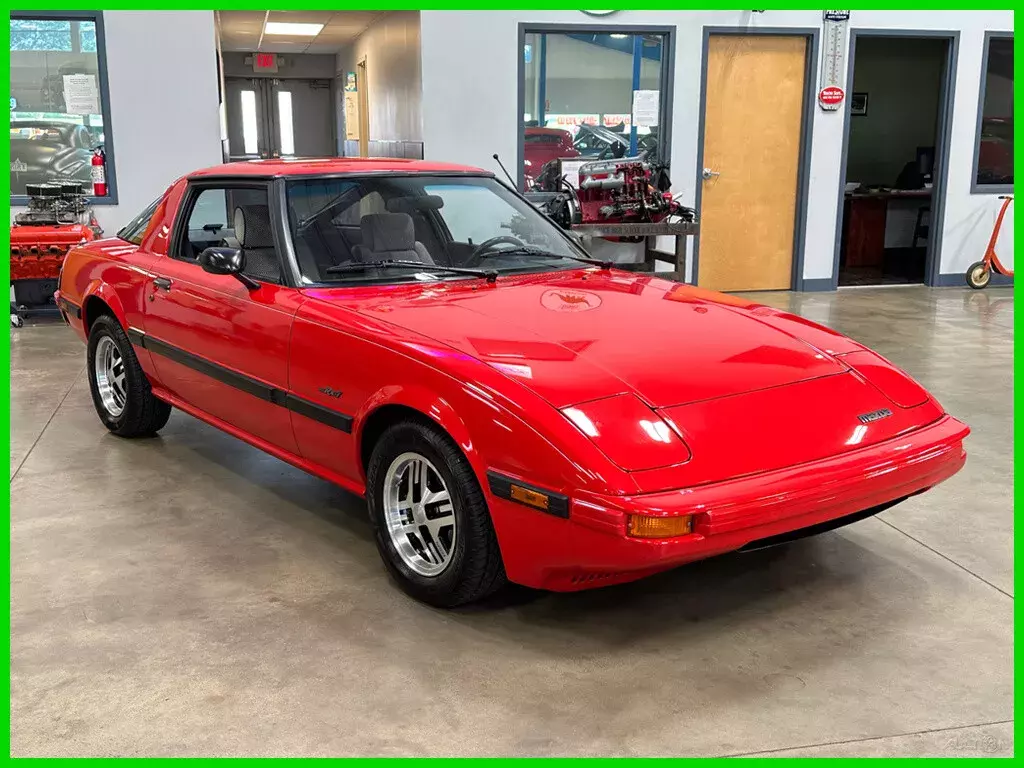 1985 S Used 1.1L R2 Hatchback 1985 Mazda RX-7 S