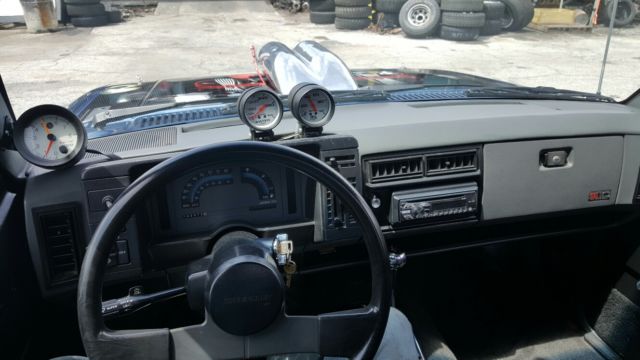 1985 Chevrolet S-10 pick up - photo 5