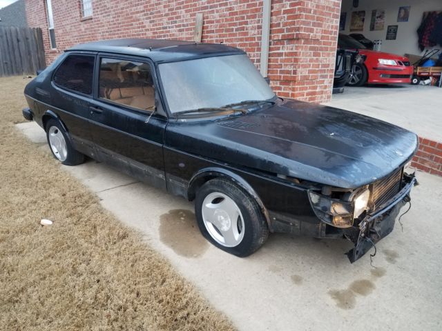 1985 Saab 900 Turbo Hatchback 2-Door