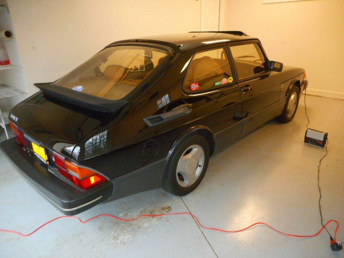 1985 Saab 900 - photo 3