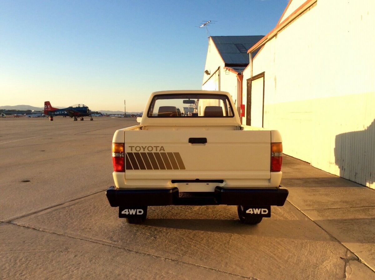 1985 Toyota Other DLX - photo 4