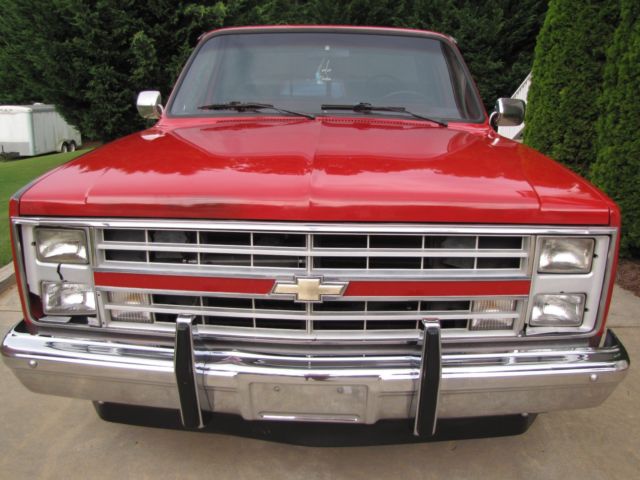 1985 Chevrolet C-10 SILVERADO - photo 3