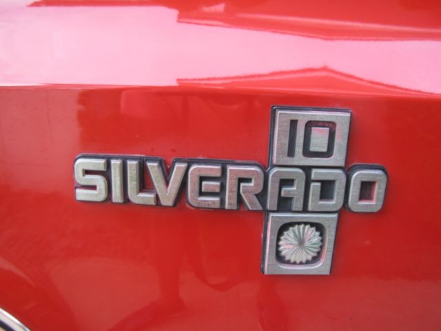 1985 Chevrolet C-10 SILVERADO - photo 5