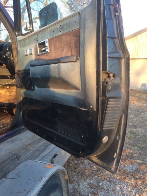 1985 Chevrolet C-10 - photo 10